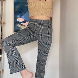 Urban Outfitters Checkered Cropped Flare Pants XS